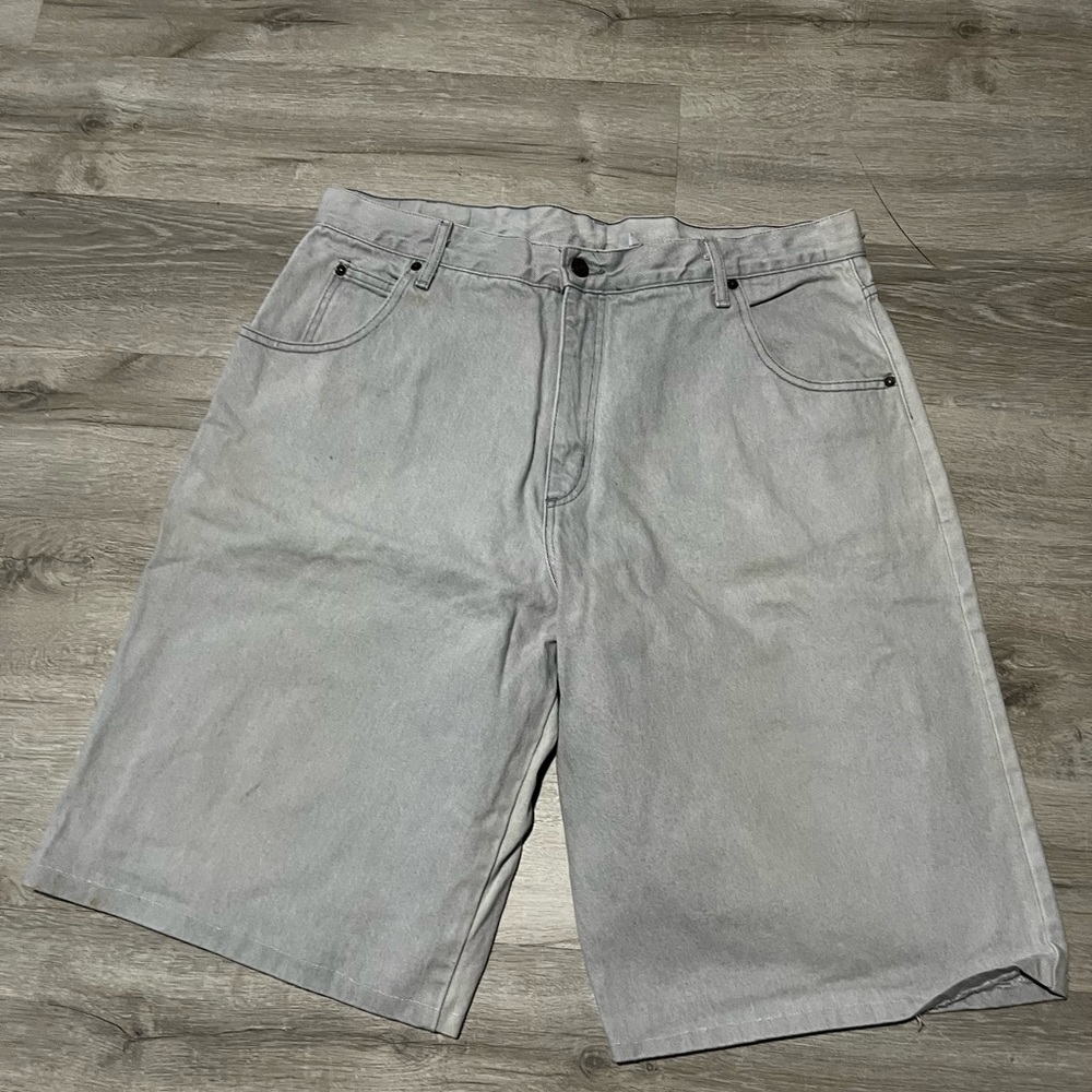 Solo Semore baggy skate shorts size 40